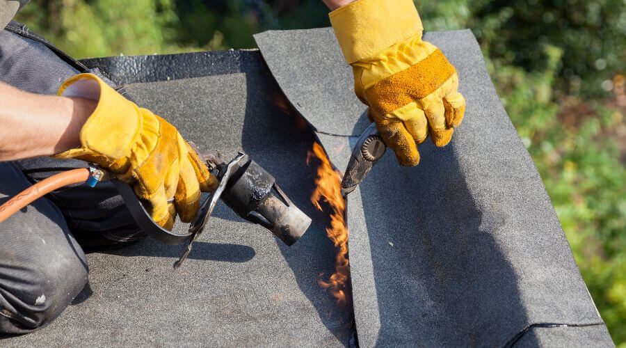 Professional gutter cleaning in Holloman Air Force Base, NM